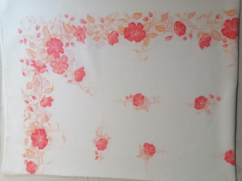 Obrus lniany z czasów PRL