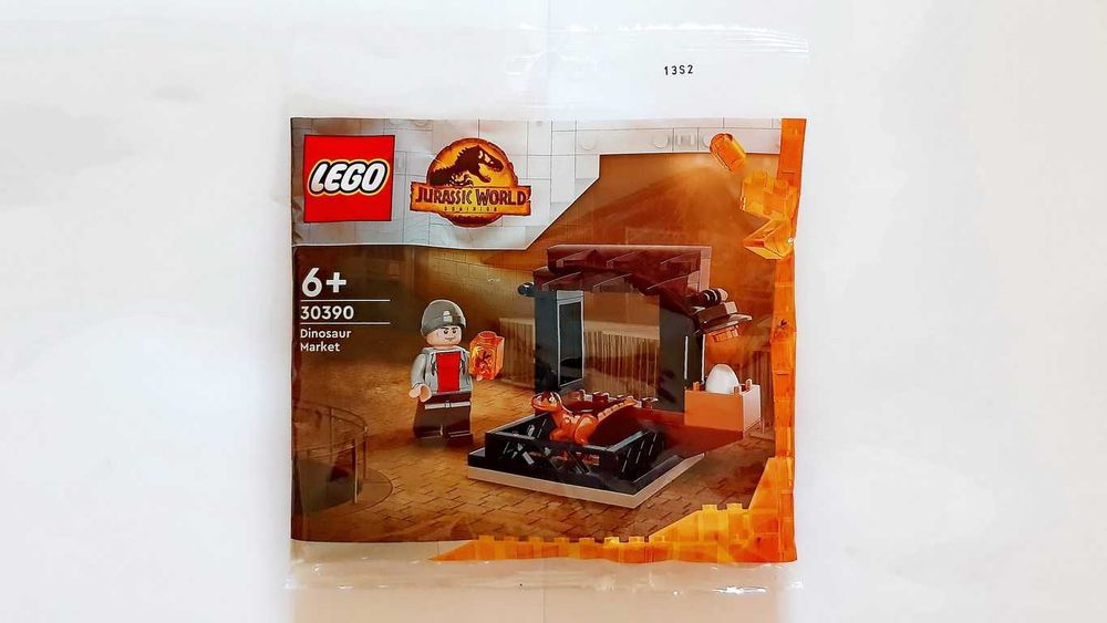 Lego Jurassic World 30390 Dinosaur Market polybag selado