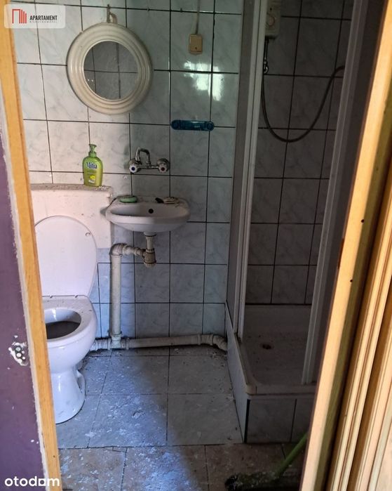 Dom na wsi do własnej aranżacji na dużej działce.