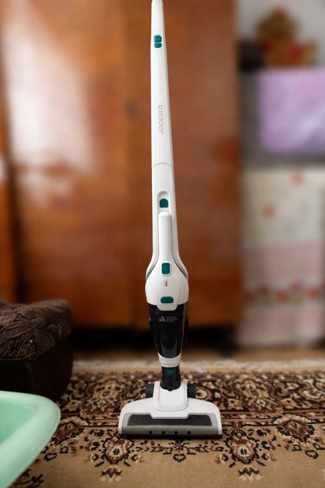 Акумуляторний пилосос Ardesto