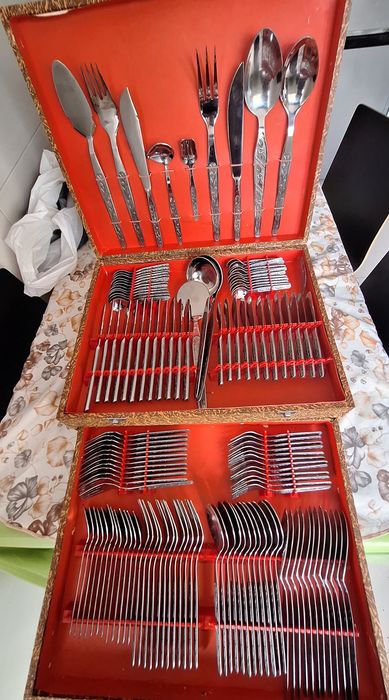 Conjunto faqueiro 132 peças