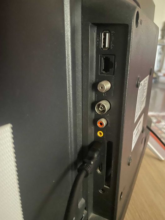 TV TCL HD 32DD420 81cm