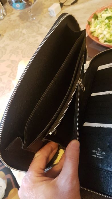 Продам портмоне клатч Louis Vuitton