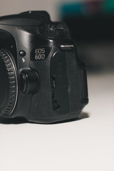 Canon EOS 60D (Corpo)