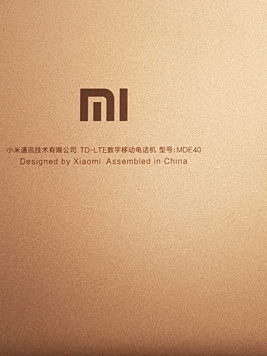 Телефон Xiaomi Mi Max 2 4/64.