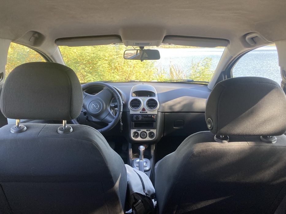 Продам автомобиль Opel Corsa