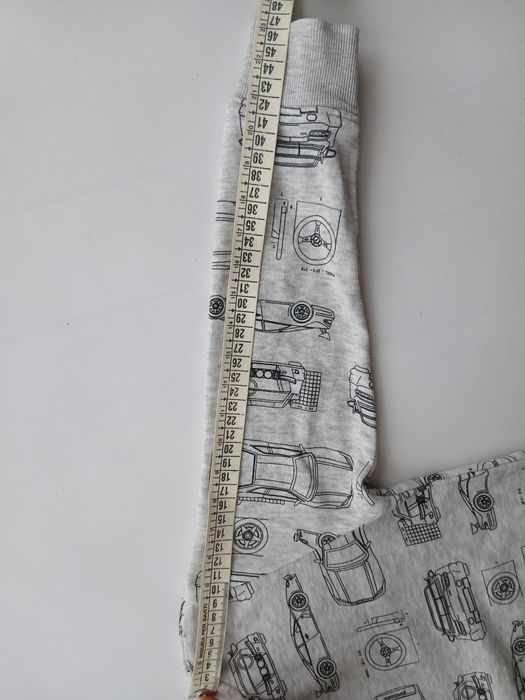 Светр з машинками Н&М на 110-116, кофта, світшот, худі