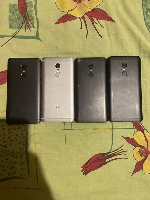 Продам 4 телефона Redmi Note 4