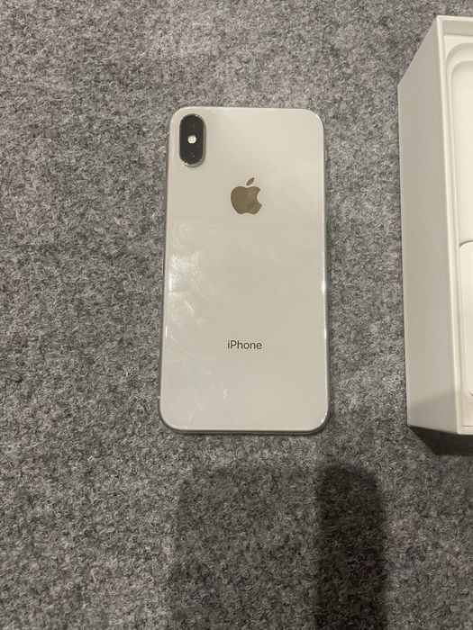 Продам Iphone 10