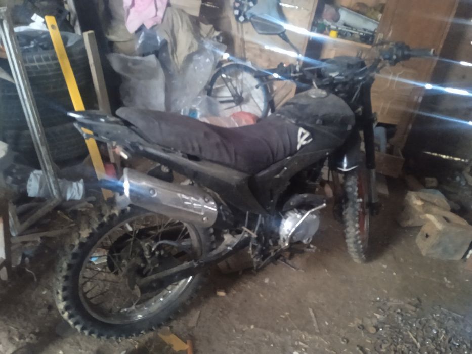 Мотоцик форте  200кубів