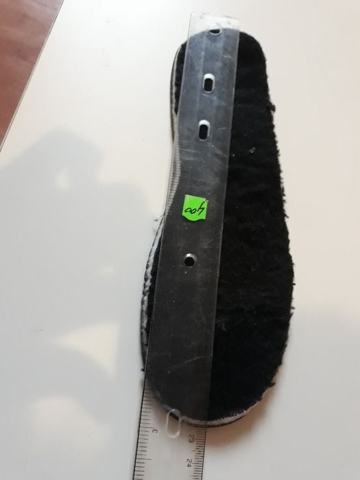 Продам чобітки для хлопчика 22.5см