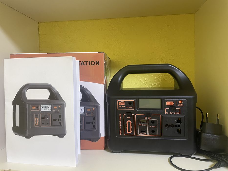 Портативна електростанція 200W LiFePO4 (153.6 Wh)