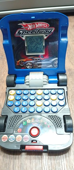 Ноутбук Hot Wheels Обучающий компьютер оригинал Mattel