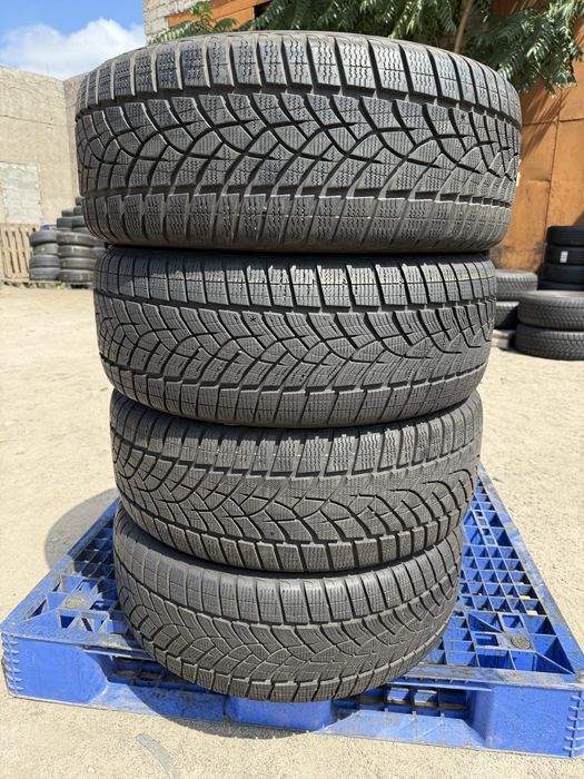 235/50 r19 Goodyear UltraGrip Резина зимняя