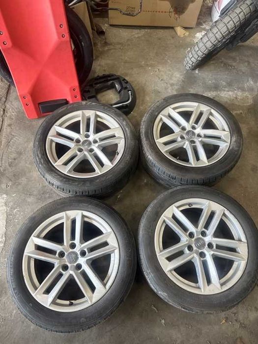 Комплект дисков R17 Audi A4 B9 8W0601025E диски Skoda Vw