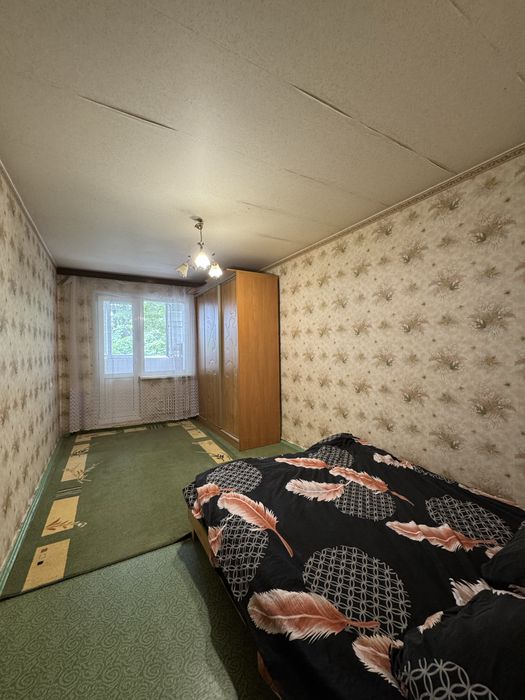 Продам 3к квартиру на Салтовке ,просп Юбилейный 32а