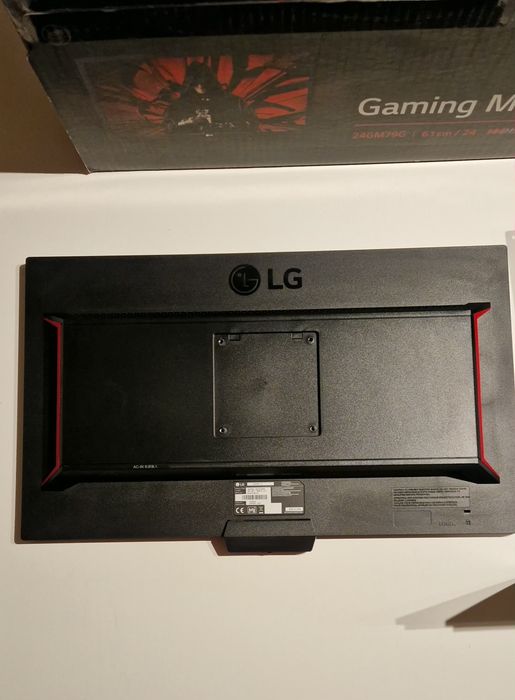 Monitor Gaming LG