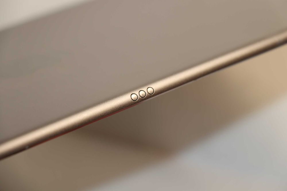 iPad Pro 2Gen 10.5’’, 256GB Wi-Fi+LTE, (A1709), АКБ 86% ! Гарний стан!