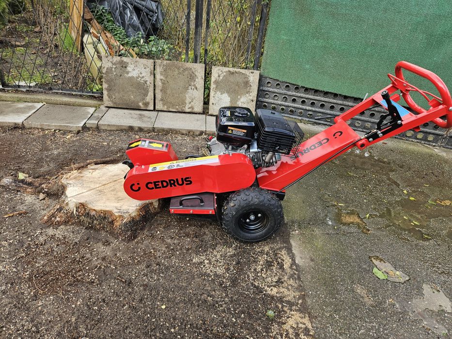 Frezowanie pni, wycinka drzew, uslugi ogrodnicze, glebogryzarka separa