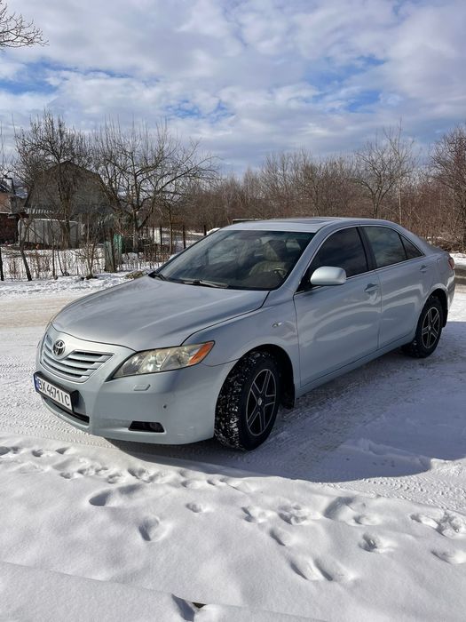 Продам легенду Тойота  Камрі 40