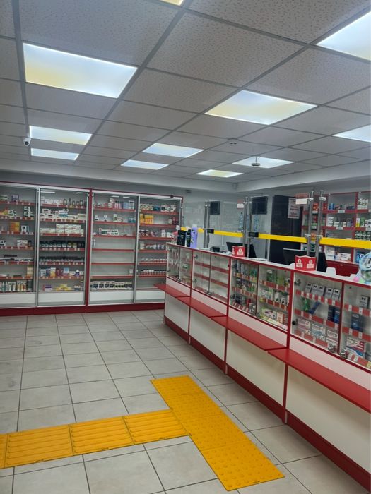 Оренда приміщення на 44 кварталі ,біля зупинки