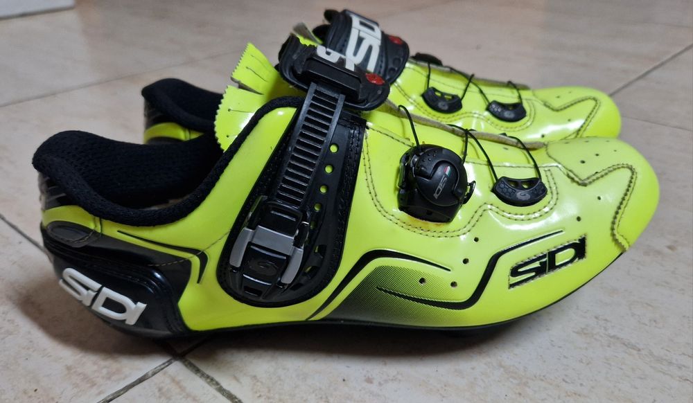 Sapatos estrada SIDI
