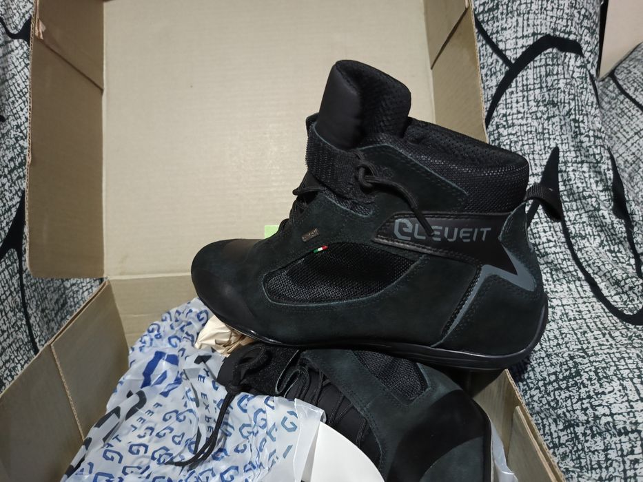 Botas de mota eleveit