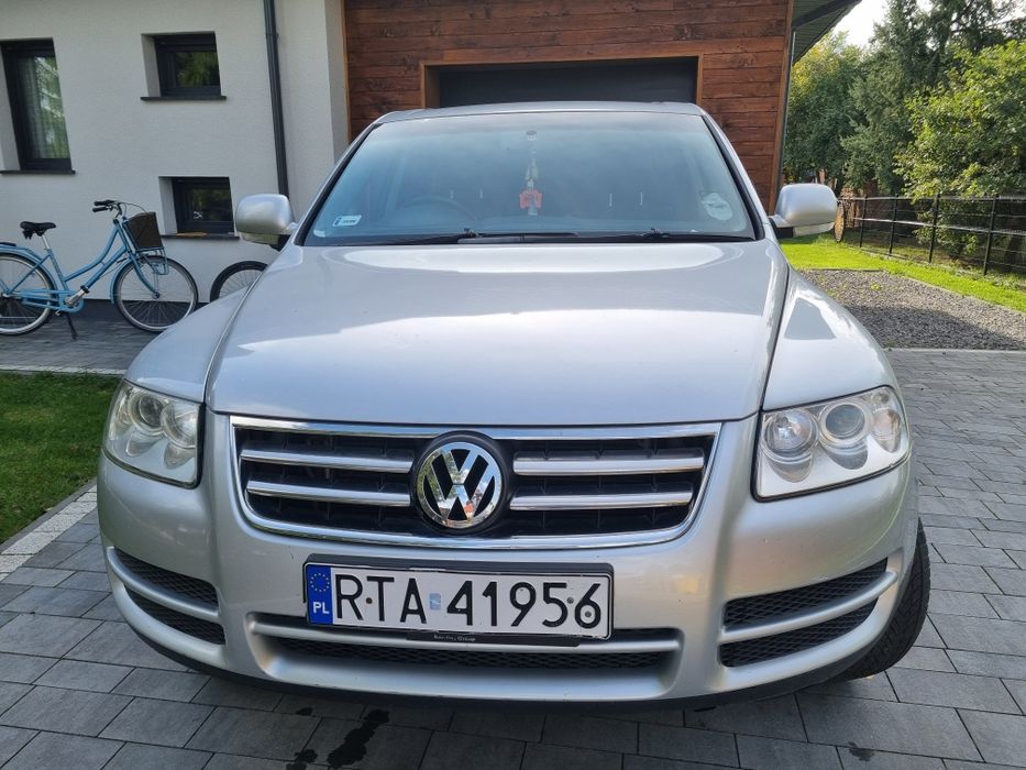 VW      Touareg.