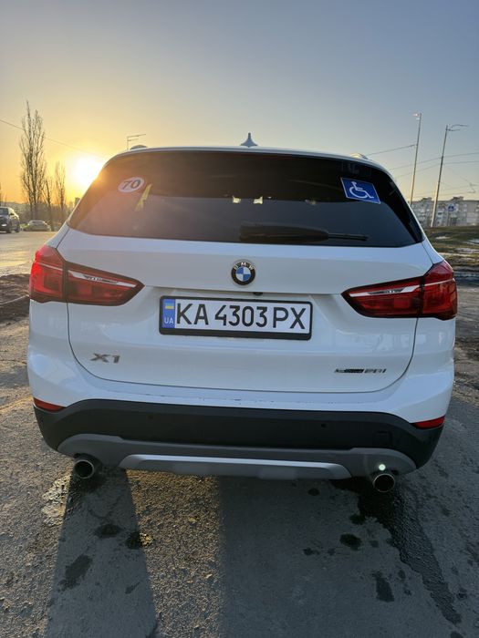 Продаю авто всі питаня по телефону.