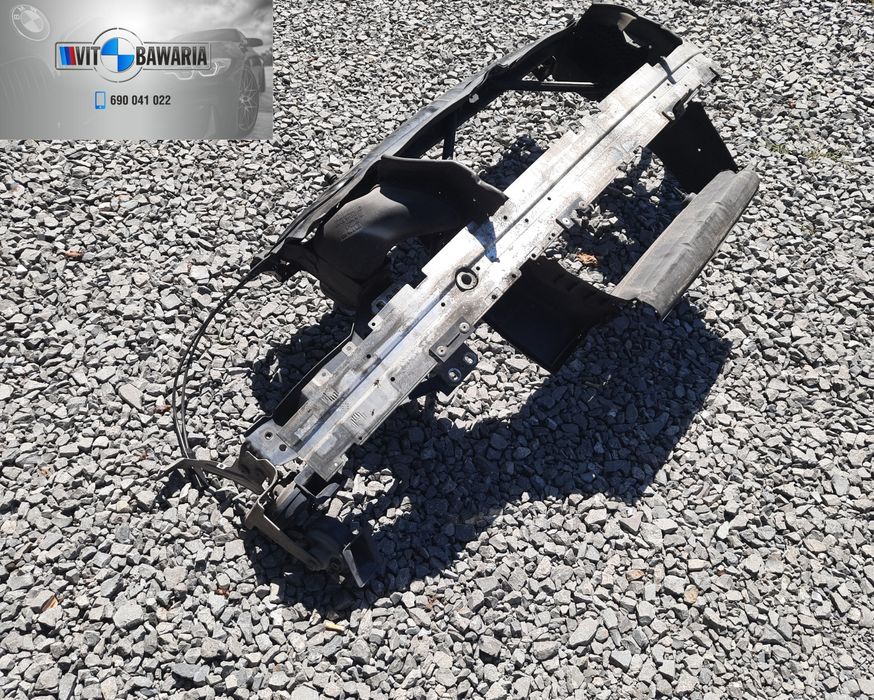 Kompletny pas przedni BMW E60