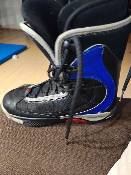 Buty snowboardowe Rossignol