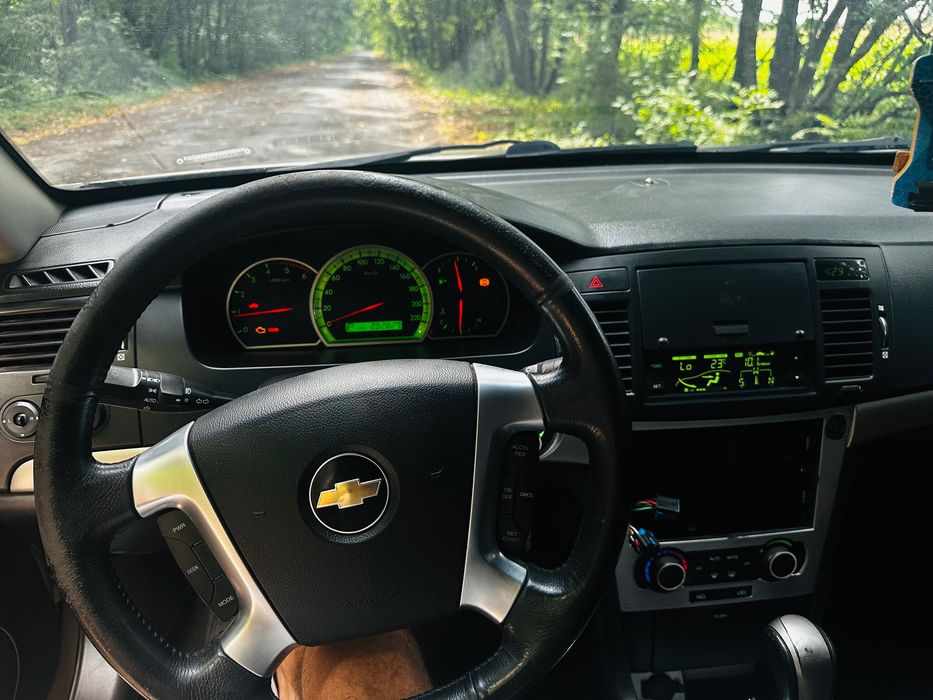 Автомобіль Шевроле