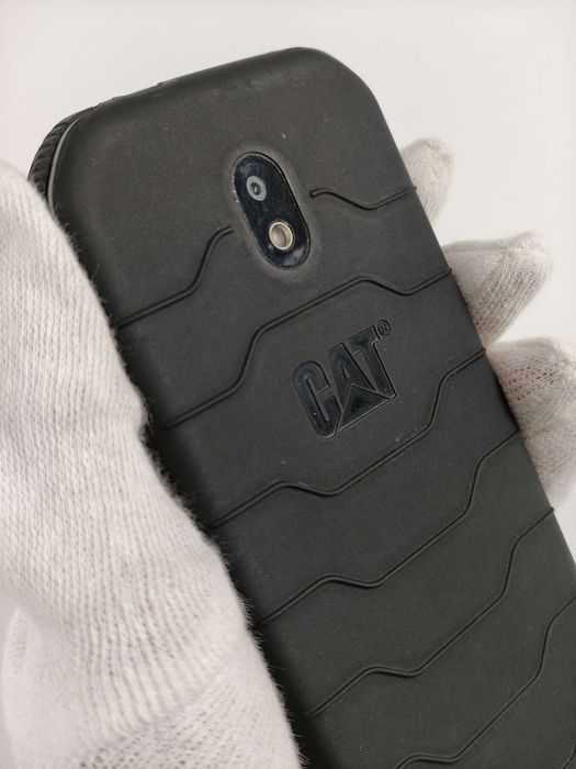 Smartfon Cat Phones S42 3 GB / 32 GB 4G (LTE) czarny