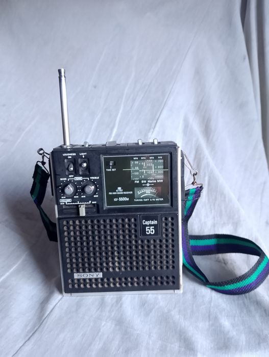 Rádio portátil Sony