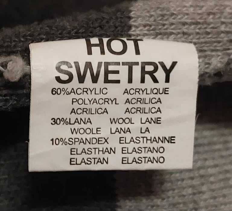 Szary sweter rozpinany w poziome pasy
