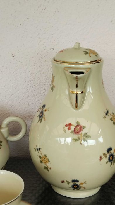 Сервиз кофейный.Фарфор.Лимож.На 6 персон.Франция