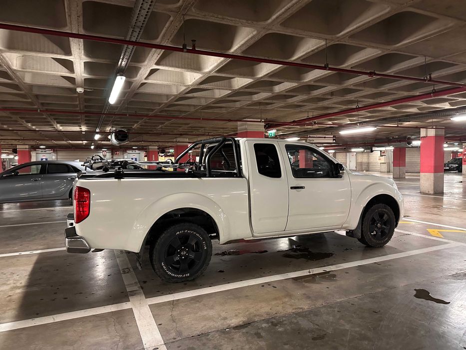 Pick-up Navara impecável