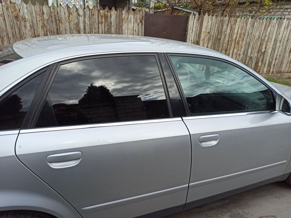 Audi a4 b6 (1.6 alz)
