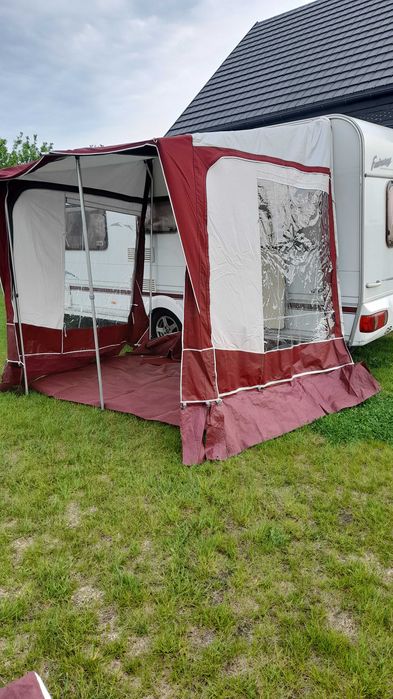 Namiot do przyczepy kempingowej