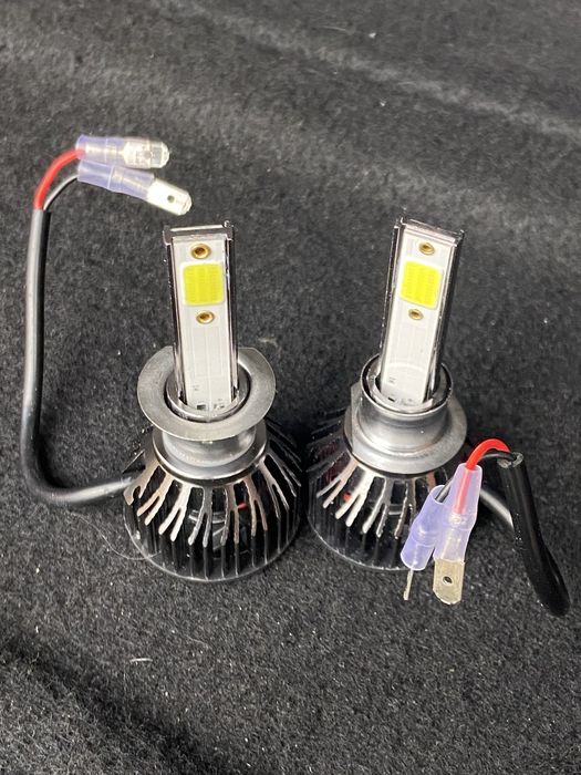 Продам світлодіодні (LED) лампи для фар автомобіля типу H1