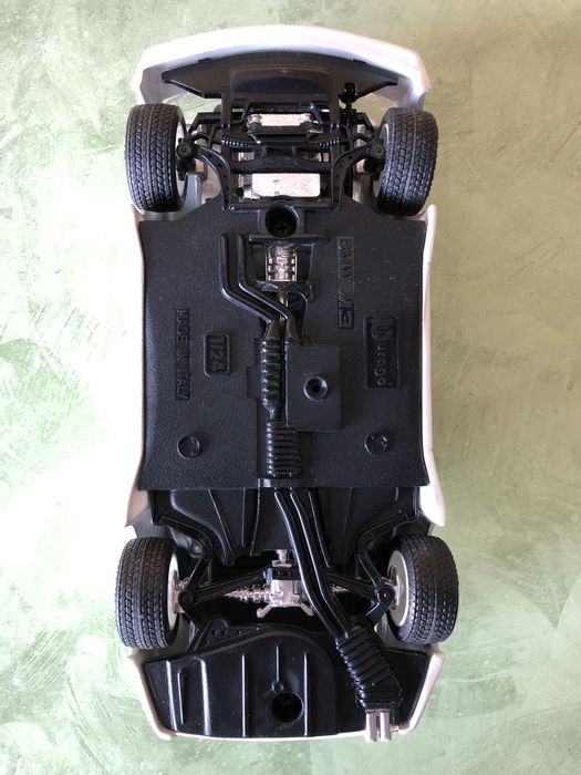Колекційна модель BMW M3 E36 GTR Warsteiner 1:24 Bburago