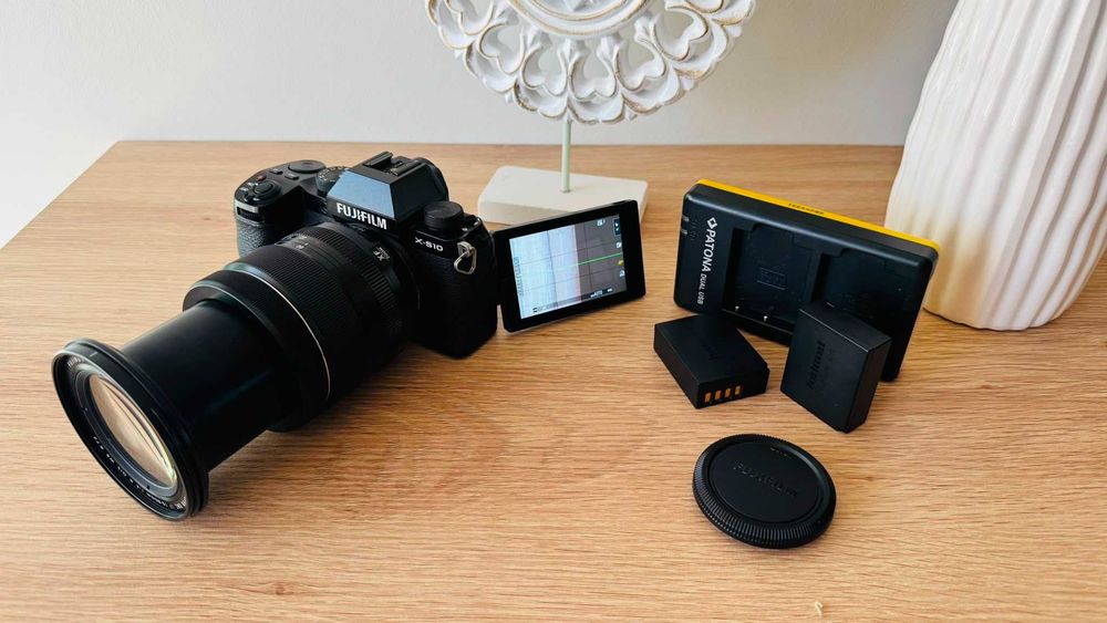Fujifilm X-S10 + Fuji XF 16-80mm f/4 R OIS WR + 3 baterias