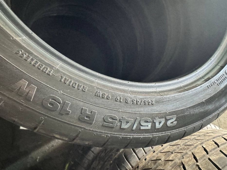245/45R19 Continental 24p