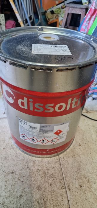 Latas de tinta esmalte