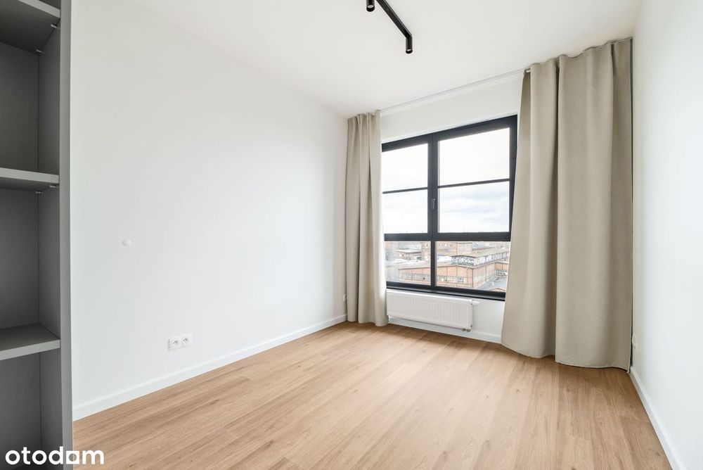 Doki Living obok Montowni od 1. PAŹDZIERNIKA