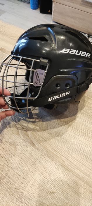 Kask hokejowy Bauer