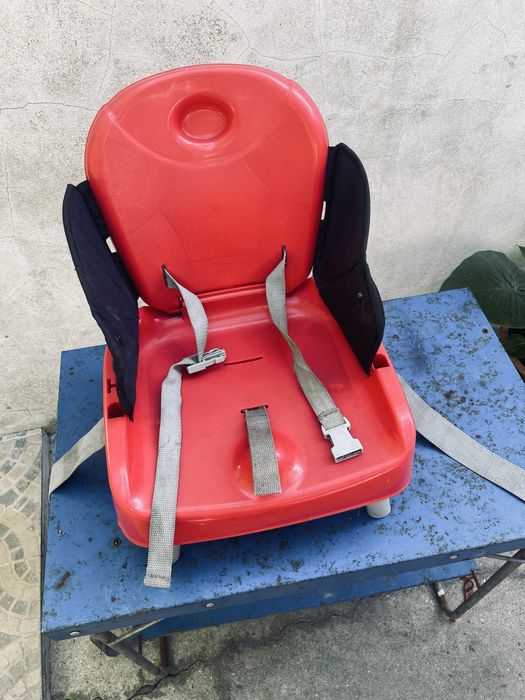 Cadeira de Alimentação Portátil “Car Baby” – Booster Seat