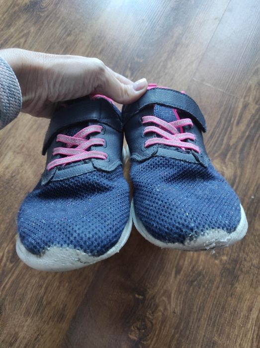 Buty sportowe r. 36