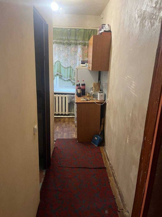 Терміново продам 3-х  кімнатну квартиру в с.Ватутіне