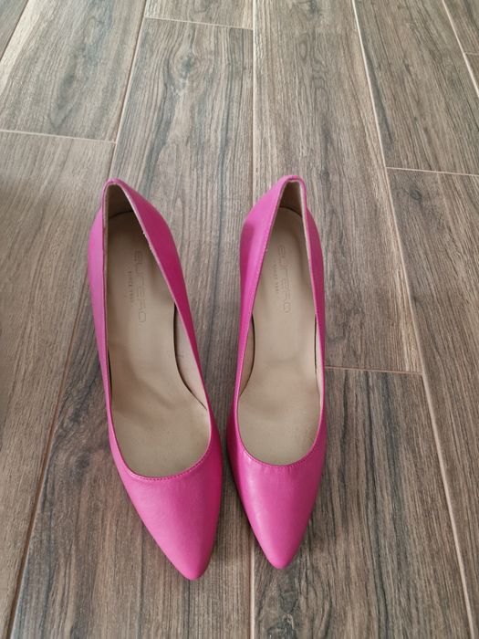 SAPATOS em pele TAM.38 Fucsia